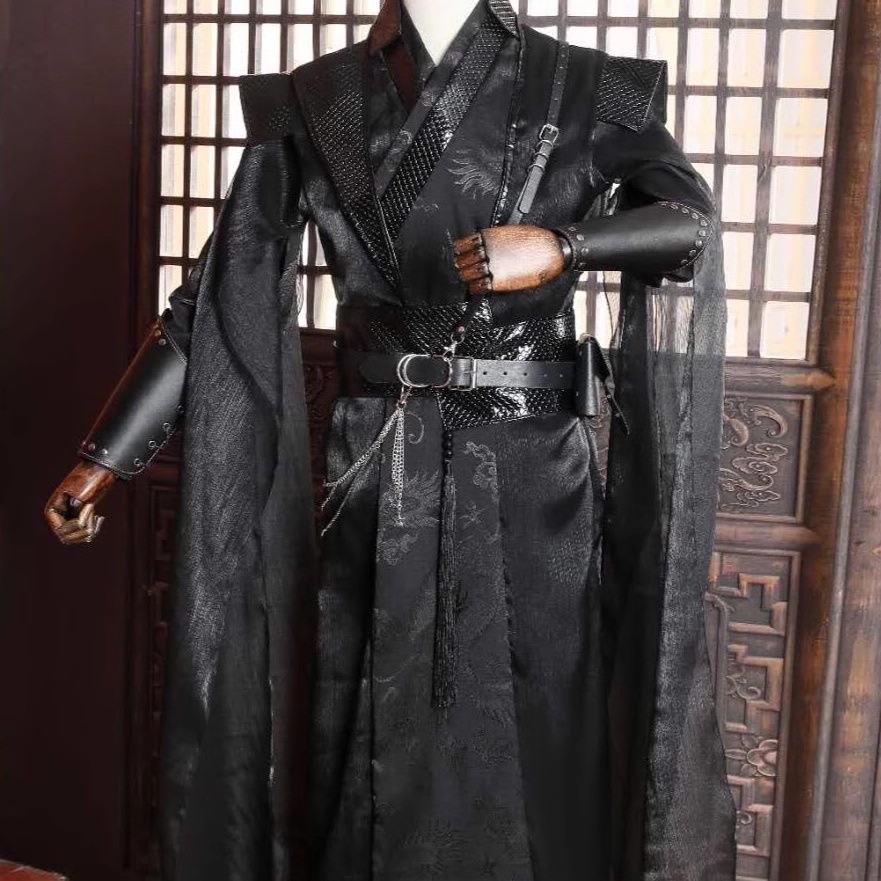زي تنكري للرجال من هـ شوان لحف - مراجعة Anime Cosplay Outfits Male وسعره